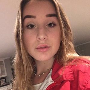 Meet your Posher, Ally